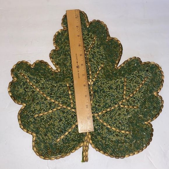 Set of 4 Vintage Hand Beaded Leaf Chargers - Picture 8 of 9